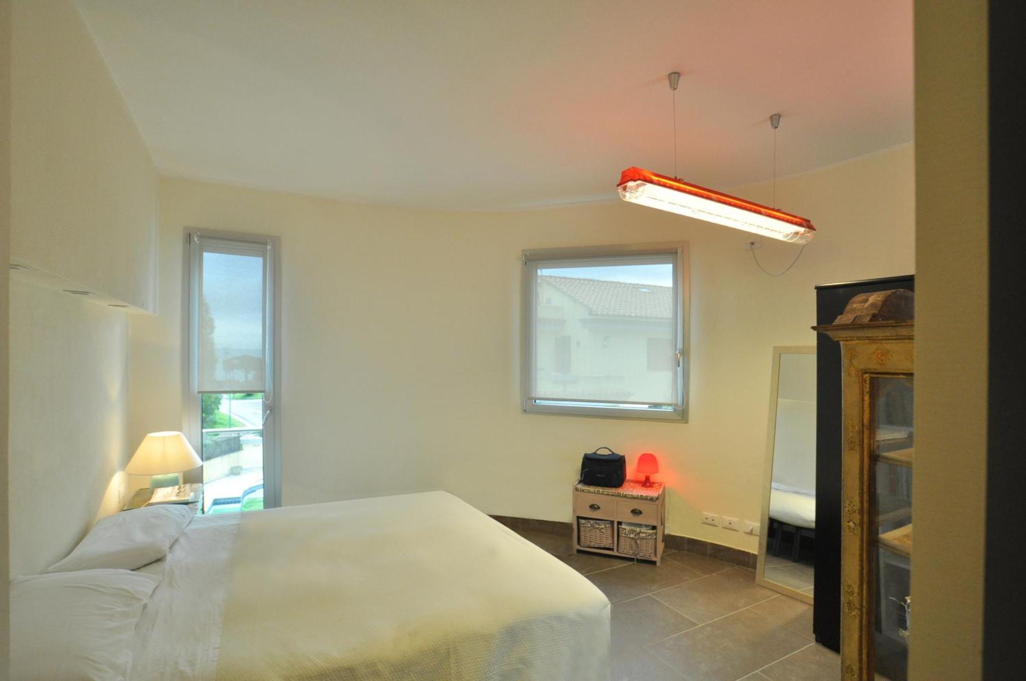 Art House Quartu - Margine Rosso Bed & Breakfast Quartu Sant'Elena Room photo
