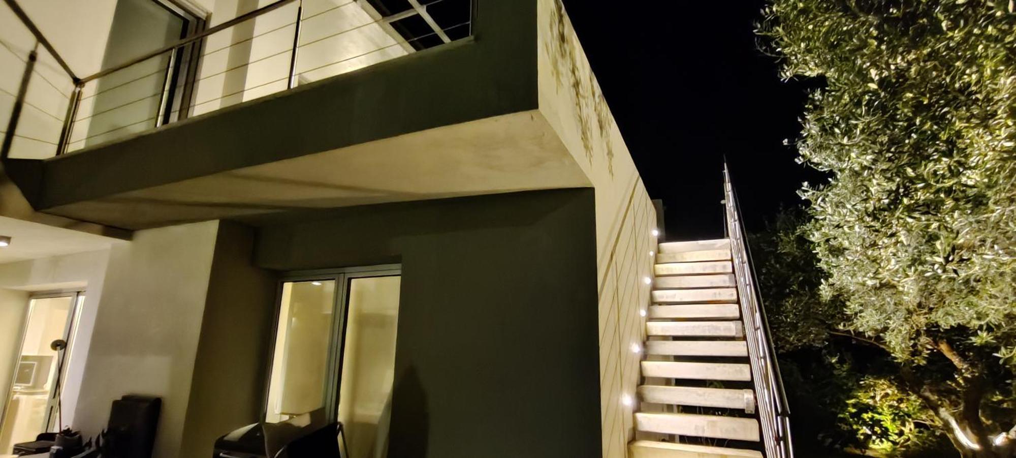 Art House Quartu - Margine Rosso Bed & Breakfast Quartu Sant'Elena Exterior photo