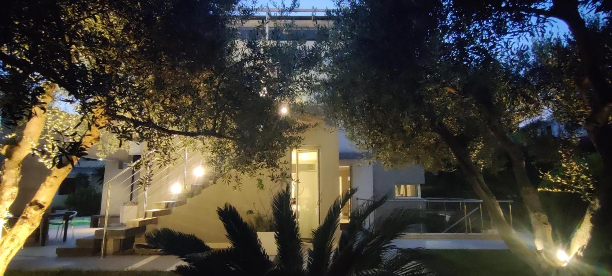 Art House Quartu - Margine Rosso Bed & Breakfast Quartu Sant'Elena Exterior photo
