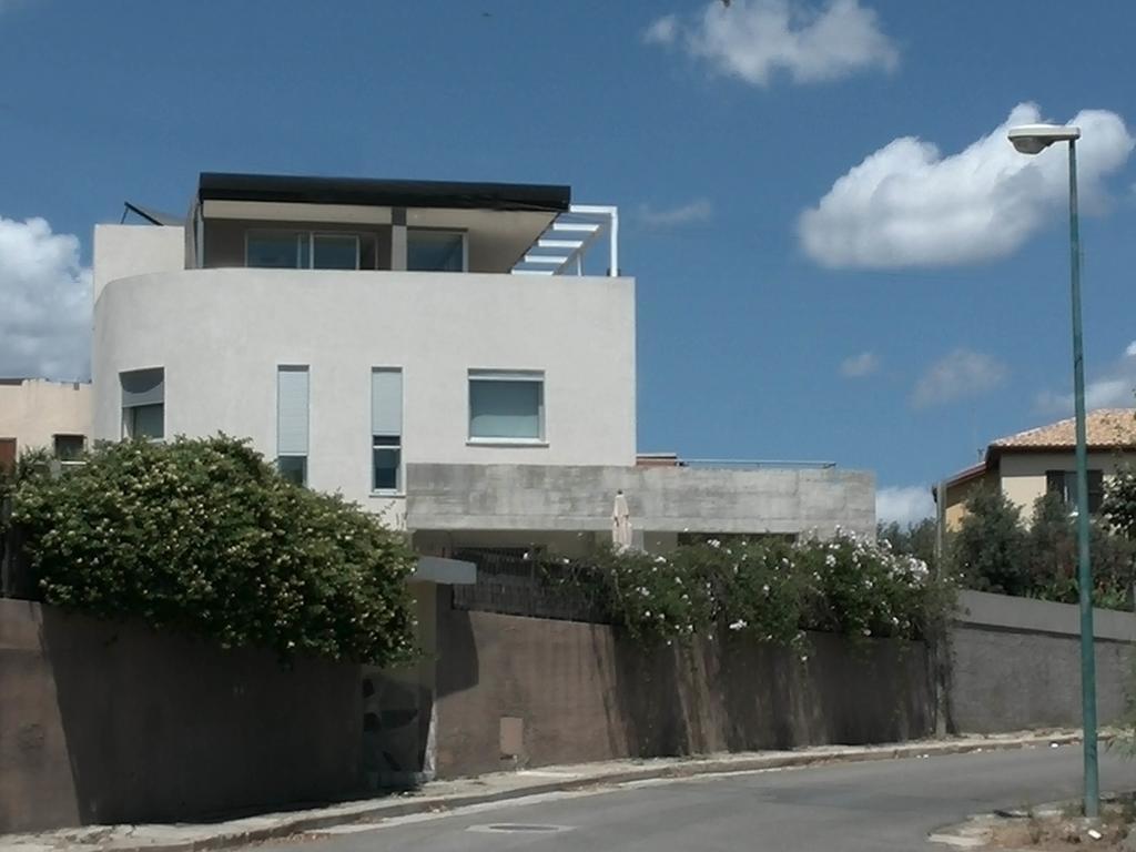 Art House Quartu - Margine Rosso Bed & Breakfast Quartu Sant'Elena Room photo