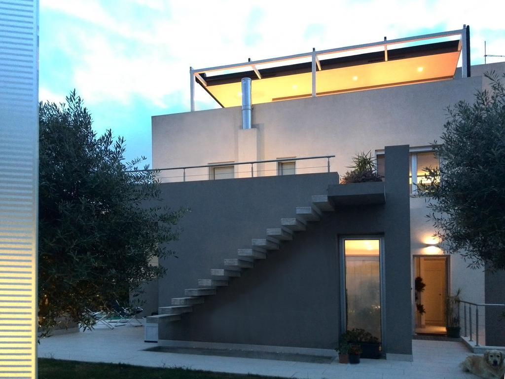Art House Quartu - Margine Rosso Bed & Breakfast Quartu Sant'Elena Room photo