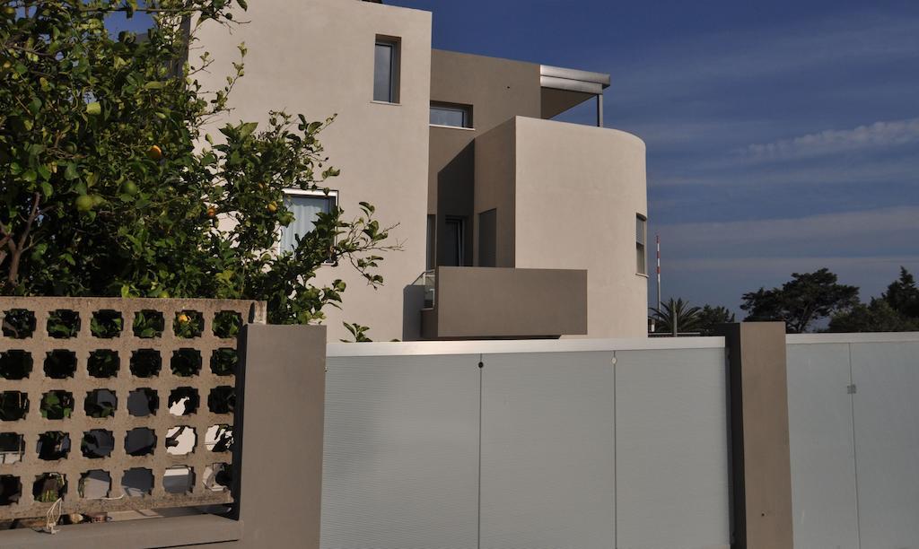 Art House Quartu - Margine Rosso Bed & Breakfast Quartu Sant'Elena Exterior photo