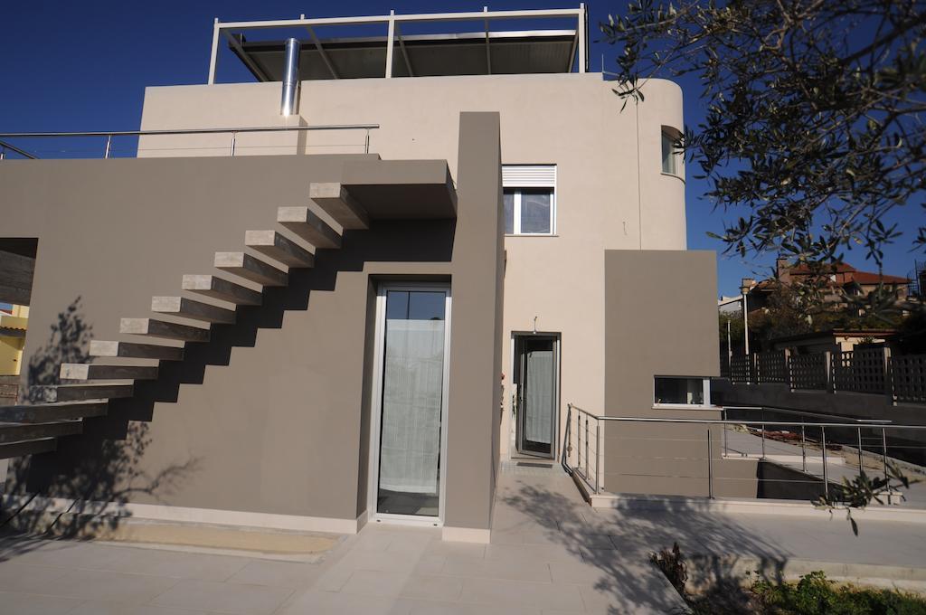 Art House Quartu - Margine Rosso Bed & Breakfast Quartu Sant'Elena Exterior photo