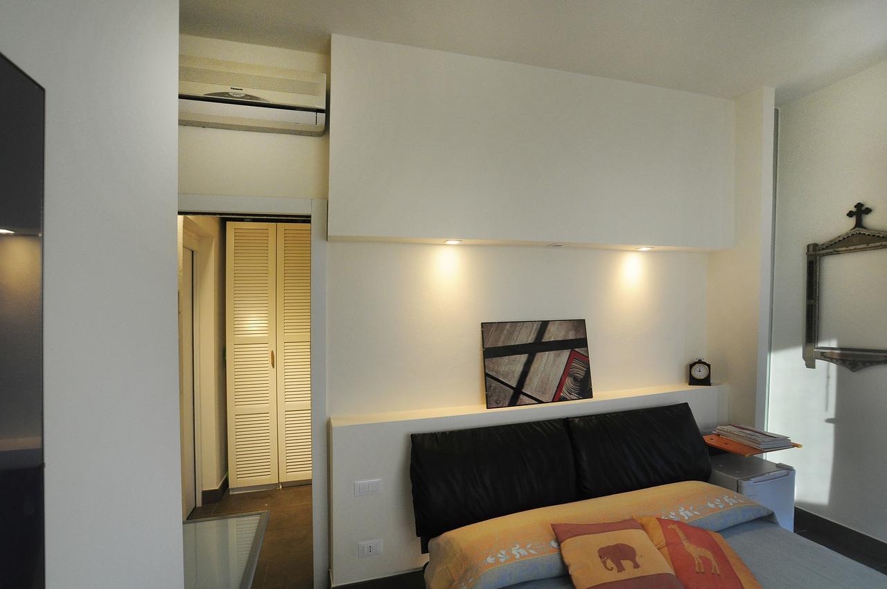 Art House Quartu - Margine Rosso Bed & Breakfast Quartu Sant'Elena Exterior photo
