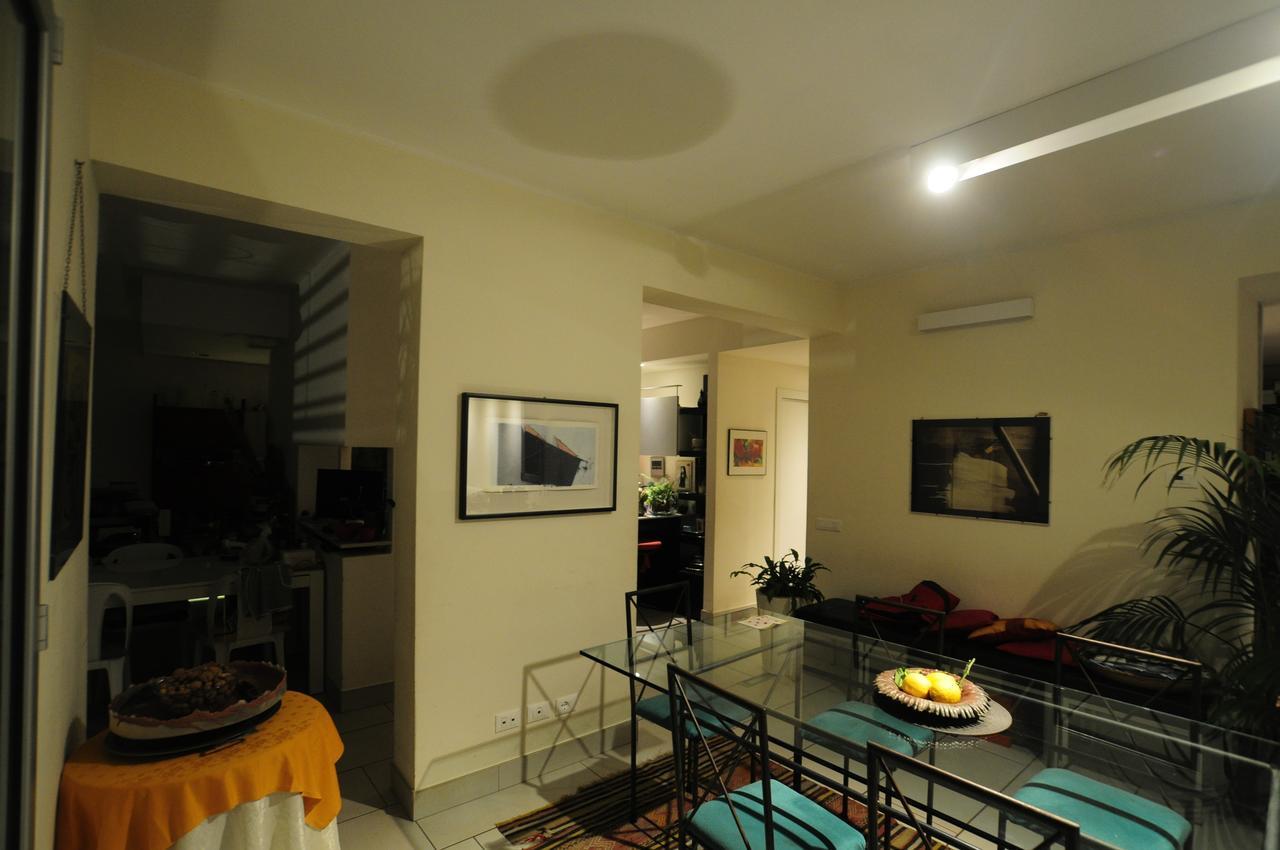 Art House Quartu - Margine Rosso Bed & Breakfast Quartu Sant'Elena Exterior photo